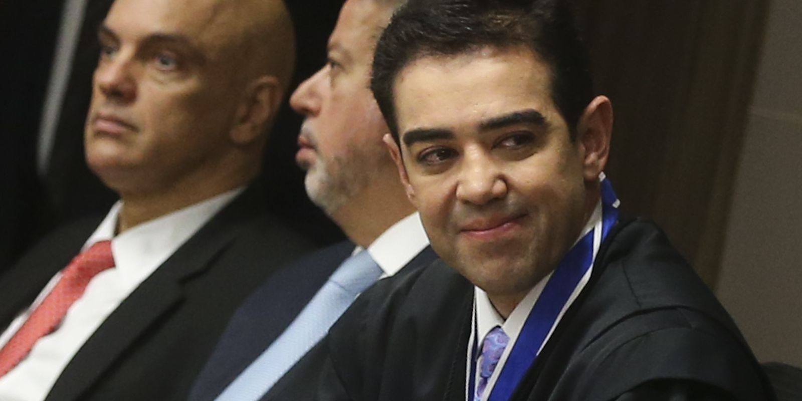 Bruno Dantas renuncia ao TCU e deixa vaga para indicação do Senado