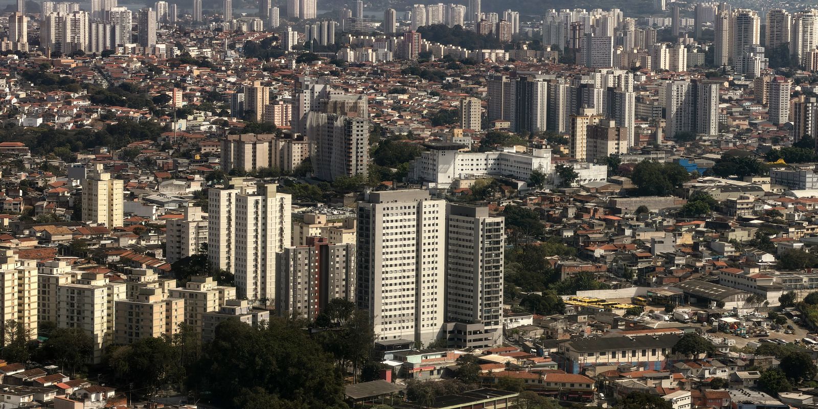 CMN eleva em R$ 3 bilhões limite de crédito para estados, DF e municípios