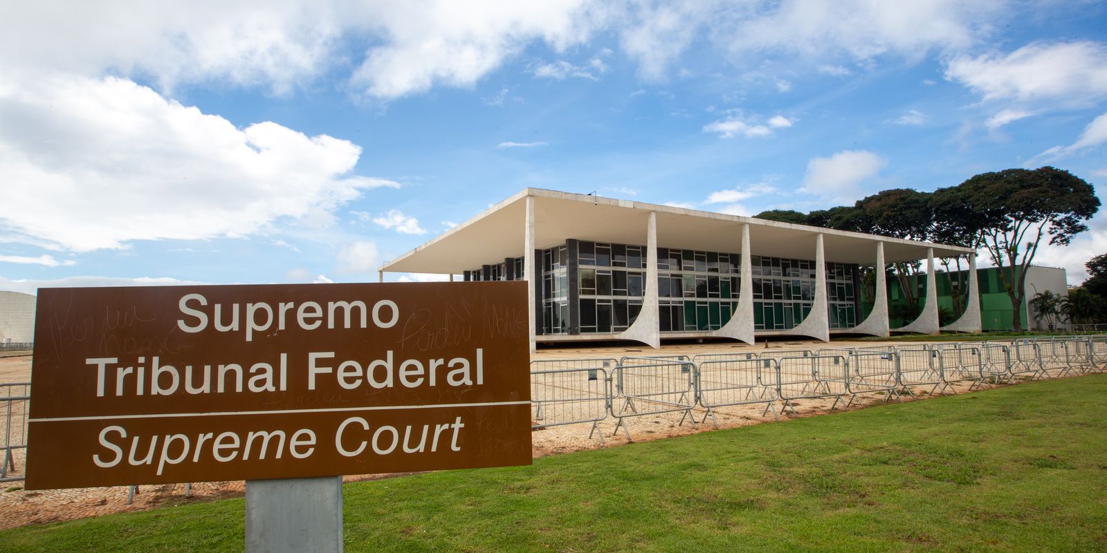 STF julga se provedores só podem entregar dados de tráfego com ordem