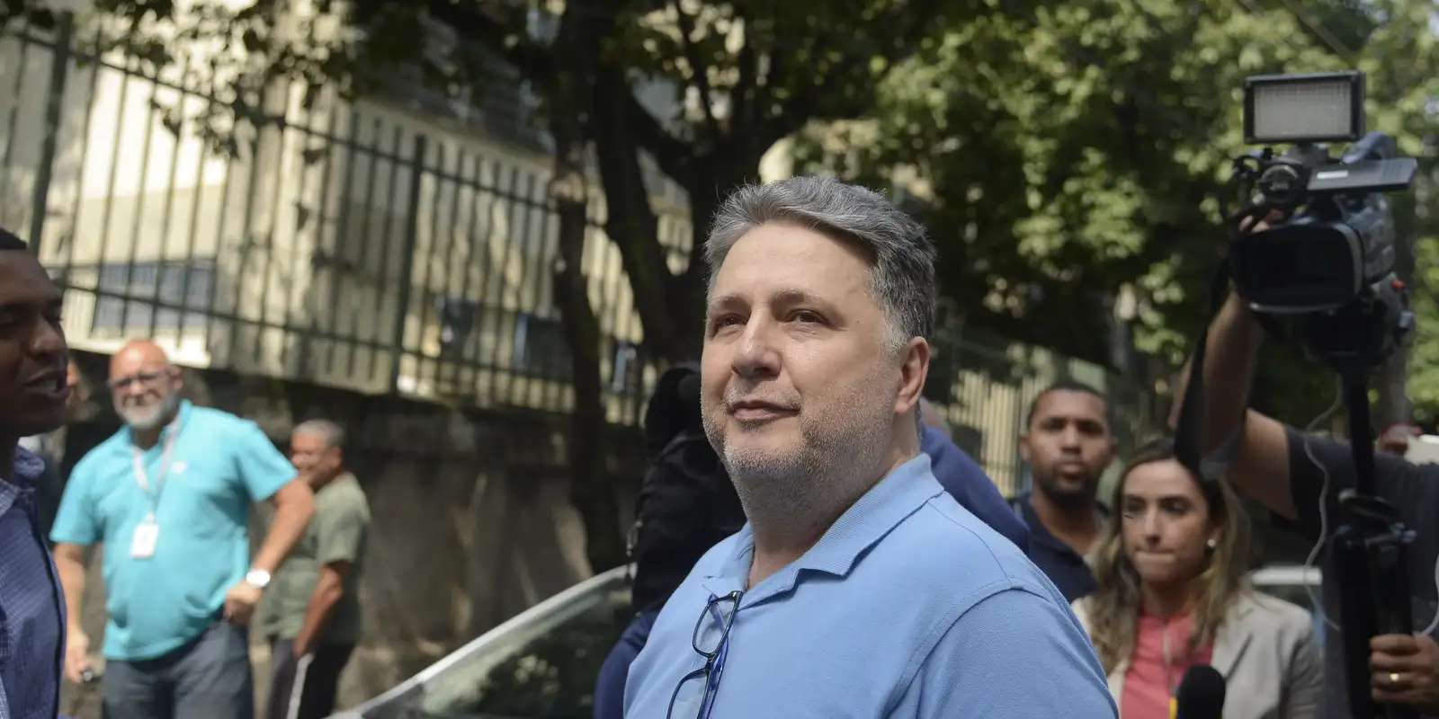 TRE-RJ barra Garotinho: sem repasses, debates e propaganda eleitoral
