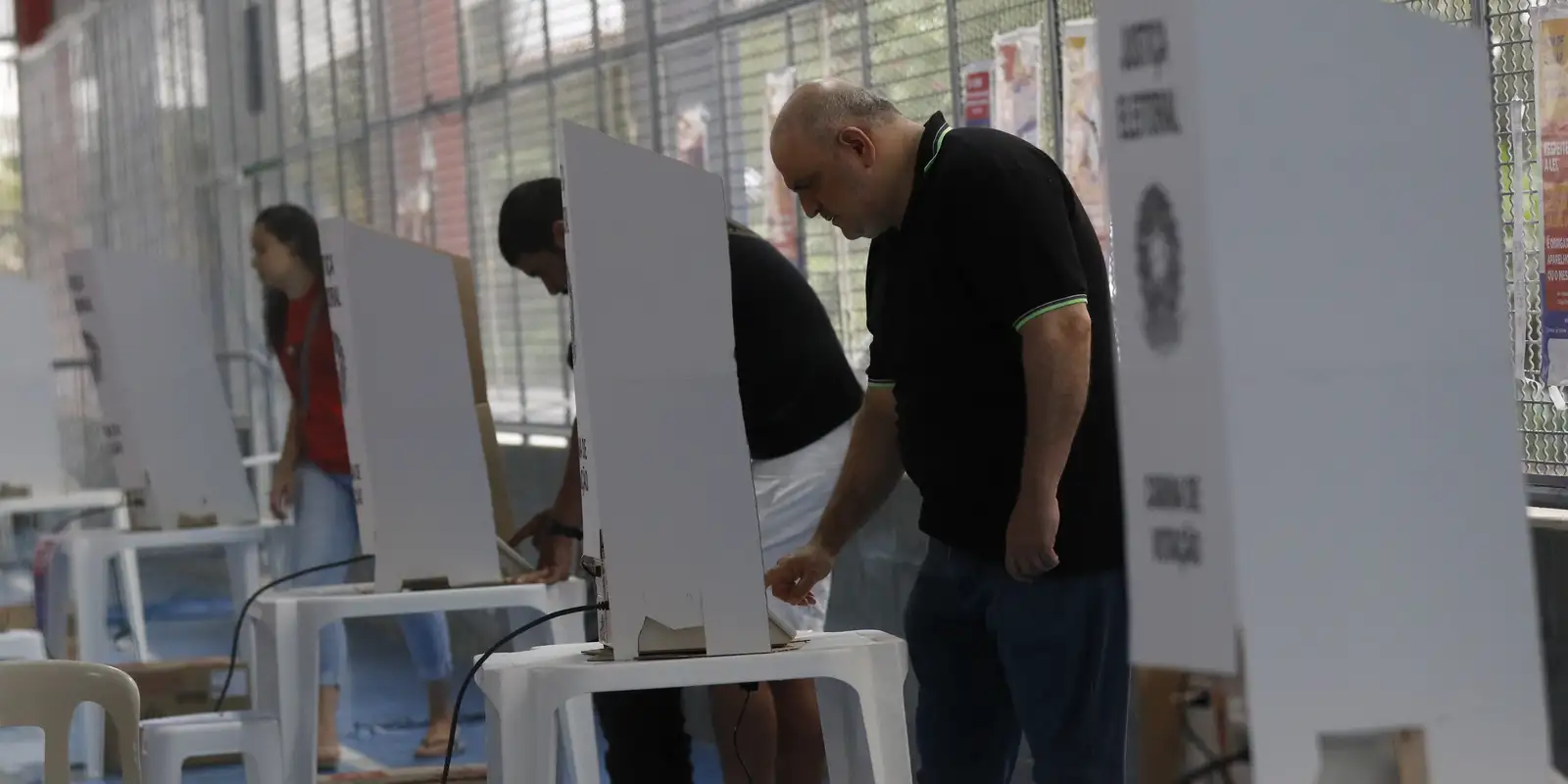 TSE orienta: saiba o que pode e o que é proibido no dia da votação