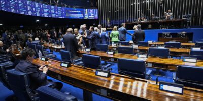Aziz acelera PEC que acaba com escala 6x1 e reduz jornada para 40h