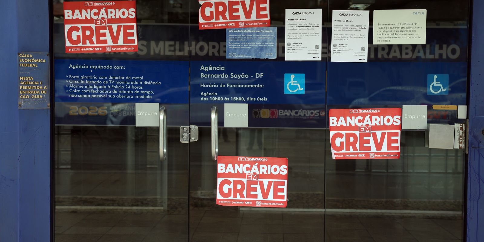 Caixa: trabalhadores rejeitam proposta e mantêm greve por tempo indeterminado