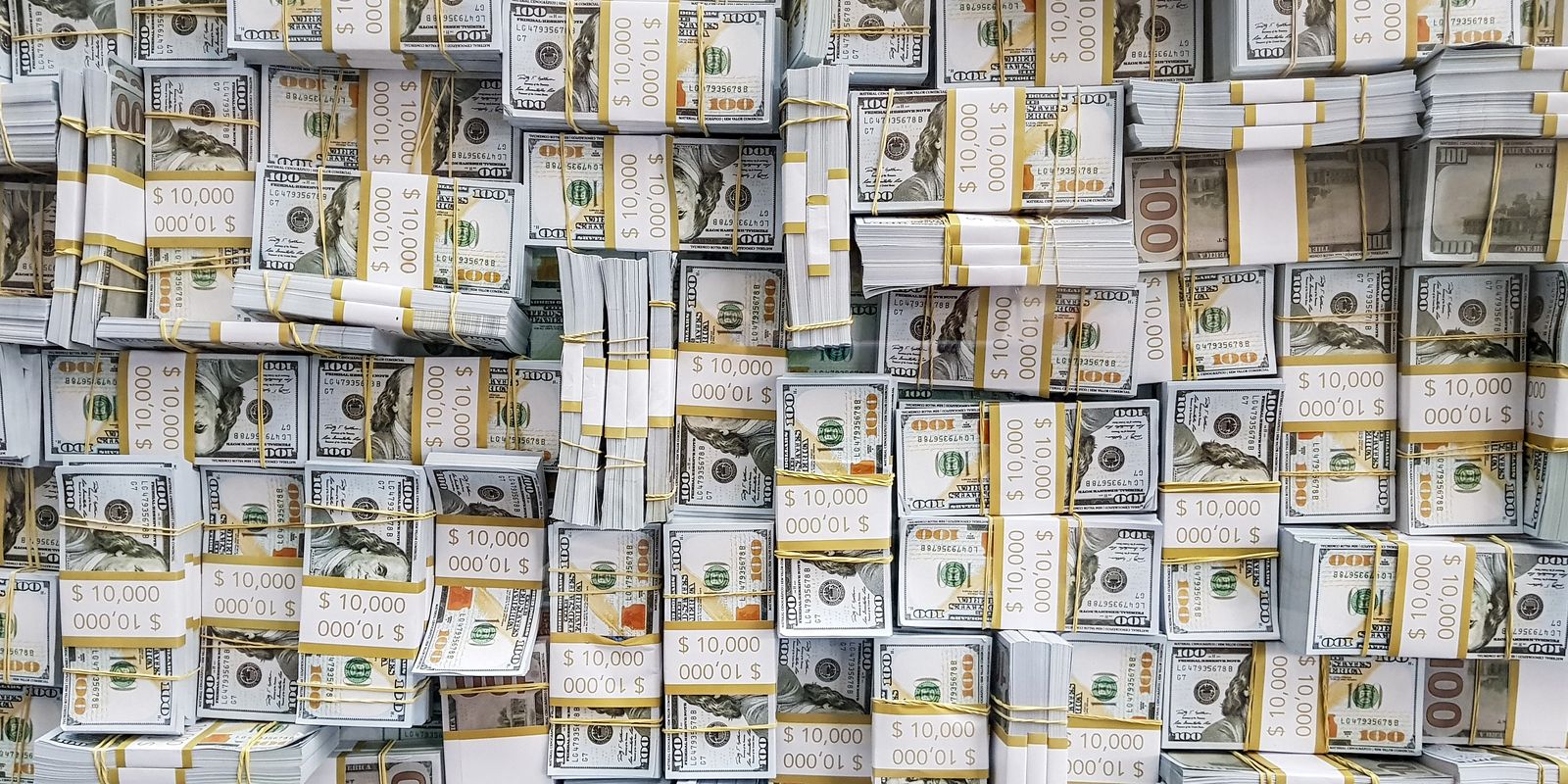 Dólar avança a R$ 5,19 e pressiona bolsa; Ibovespa recua quase 1%