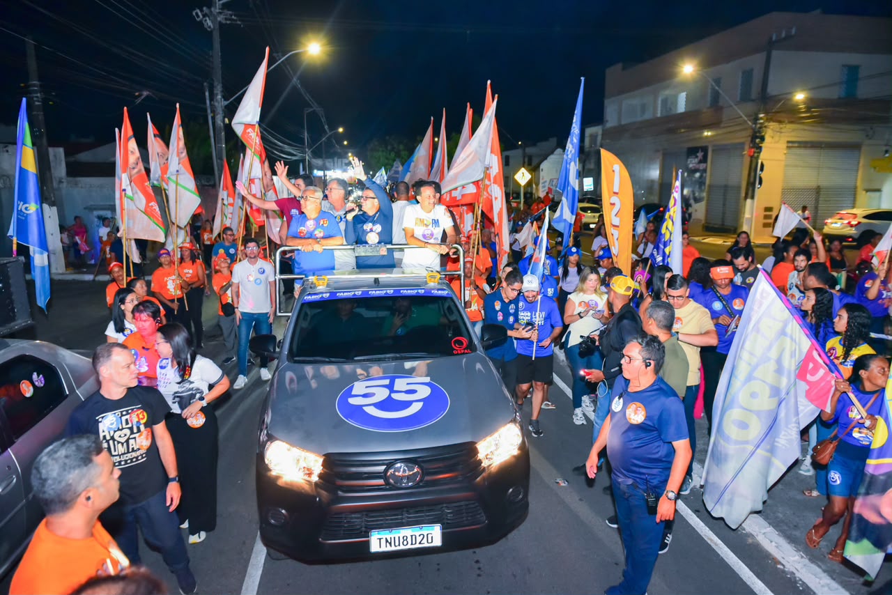 Carreata da coligação Sergipe Cresce com Você no bairro Bugio, em Aracaju
