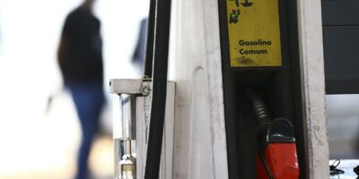 Governo mantém subsídio ao diesel e anuncia ações contra alta dos combustíveis
