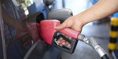 Governo prorroga subsídio de R$2,12 ao diesel por 30 dias