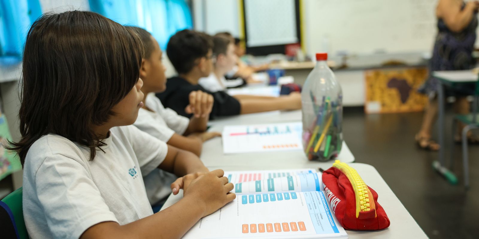 MEC e Capes abrem 8.000 vagas gratuitas de pós para professores