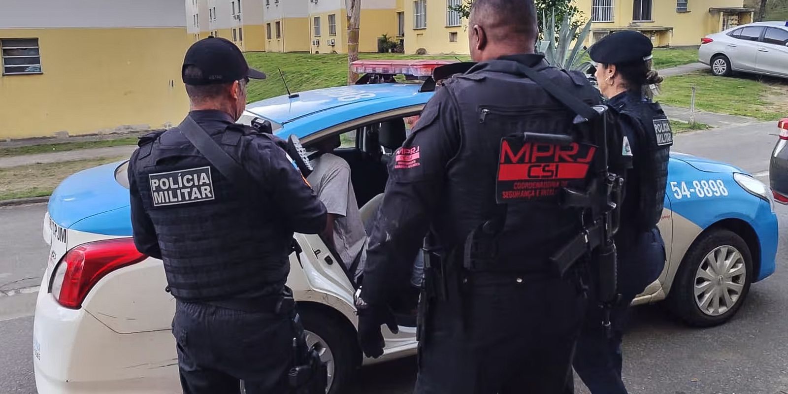 MPRJ denuncia PMs que cobravam por policiamento em Belford Roxo