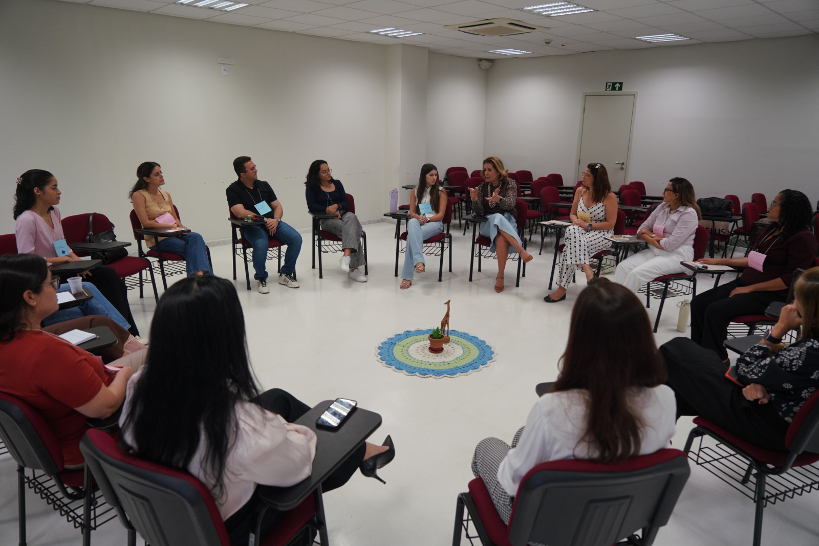 MPSE capacita novos facilitadores para círculos restaurativos