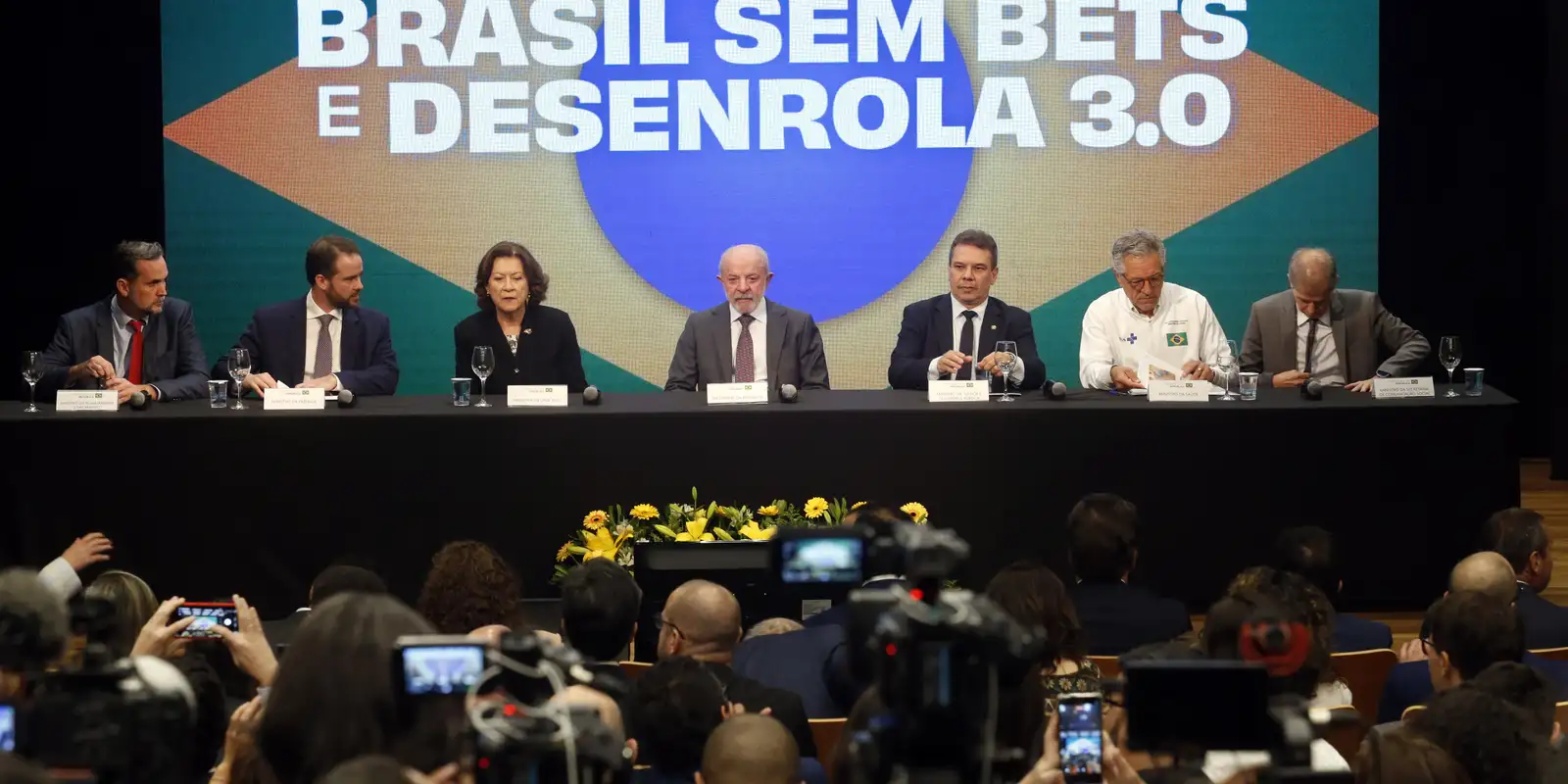 União compra carteiras e repassa descontos no Desenrola Brasil 3.0