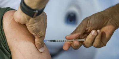 Vacine hoje: Multivacinação encerra; atualize vacinas de menores