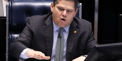 Alcolumbre anuncia fim da escala 6x1 e nova aposentadoria para ACS/ACE