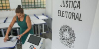 Campanhas terminam às 22h: som, panfletos e carreatas ficam proibidos