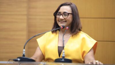 Carminha Paiva homenageia professores e exige valorização na Alese