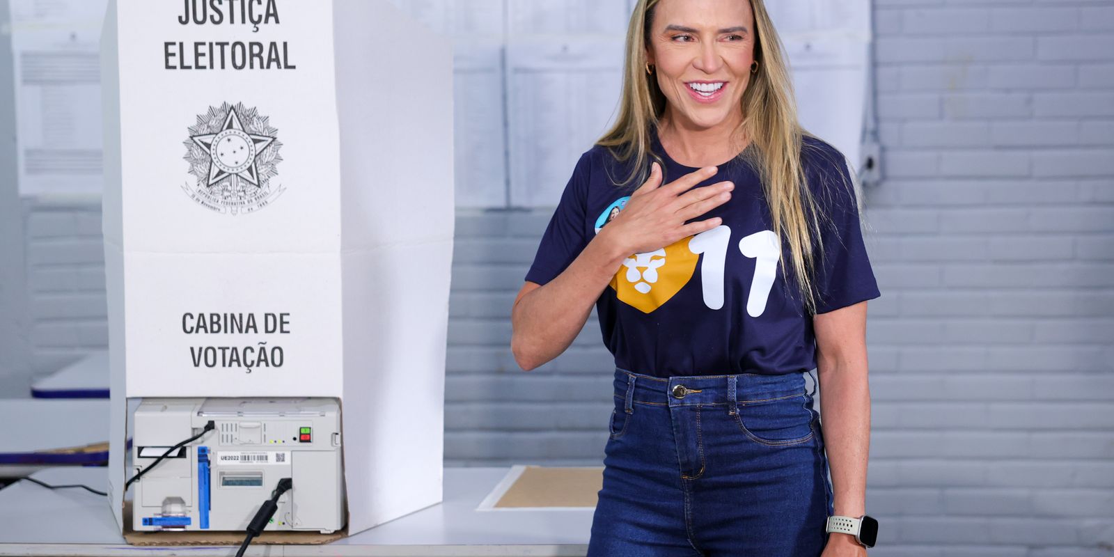 Celina Leão garante reeleição no DF com 57,21% e 91,78% das urnas