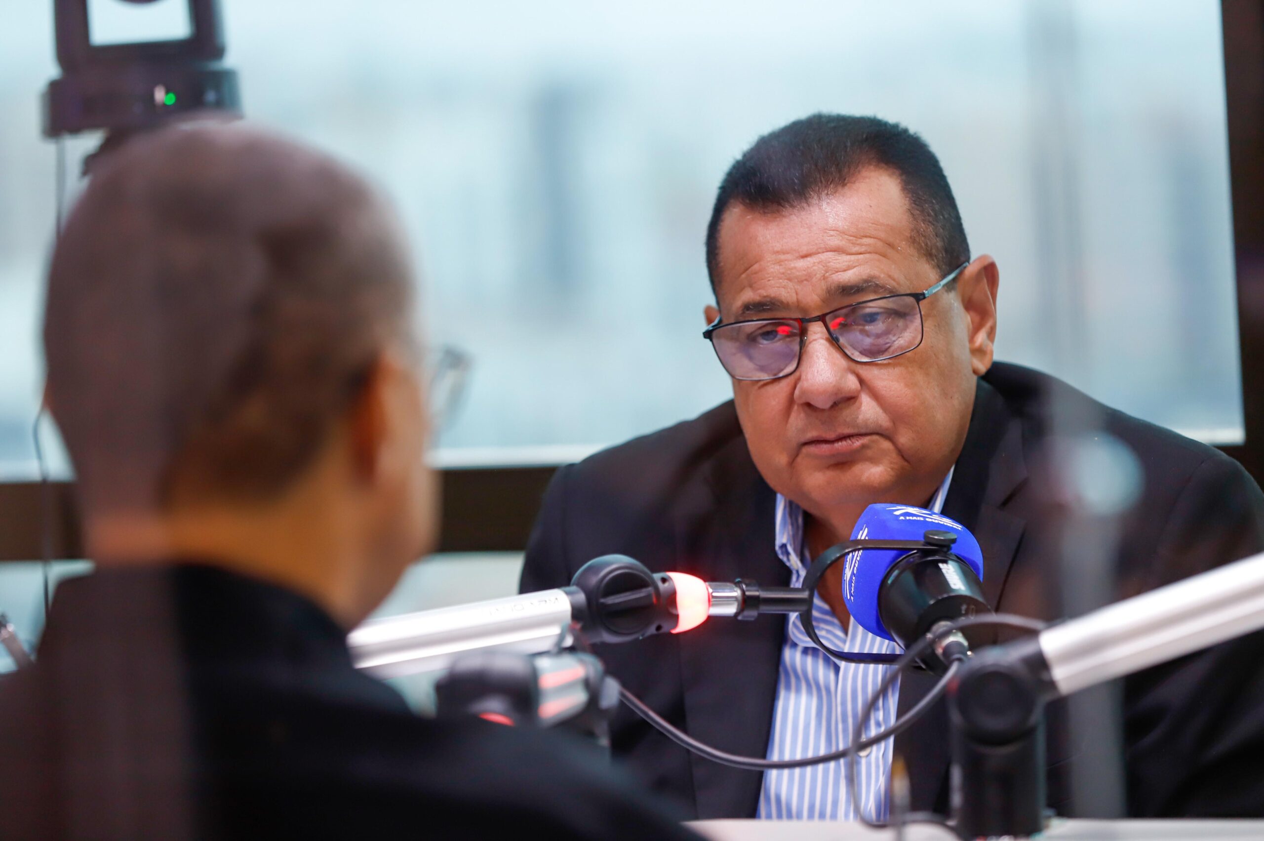 Fábio Mitidieri em entrevista à Rede Rio FM
