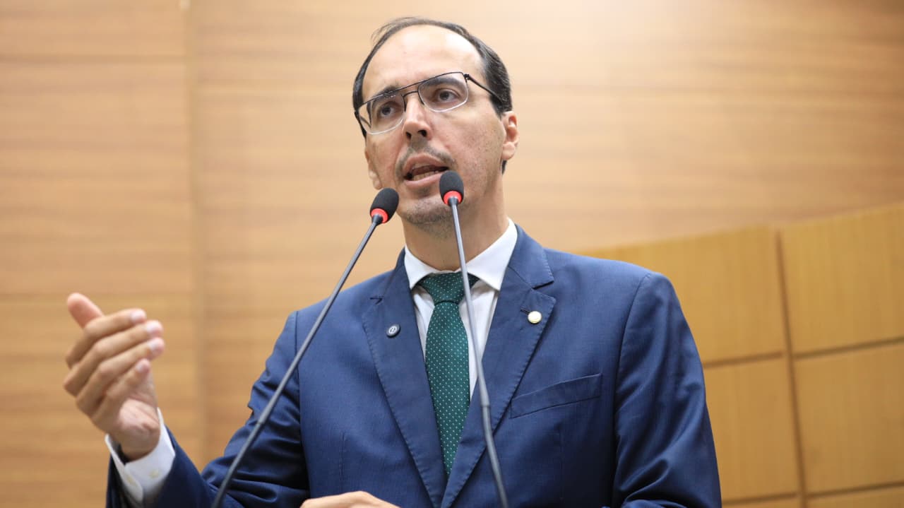 Georgeo Passos convoca secretárias para explicar ações sobre El Niño