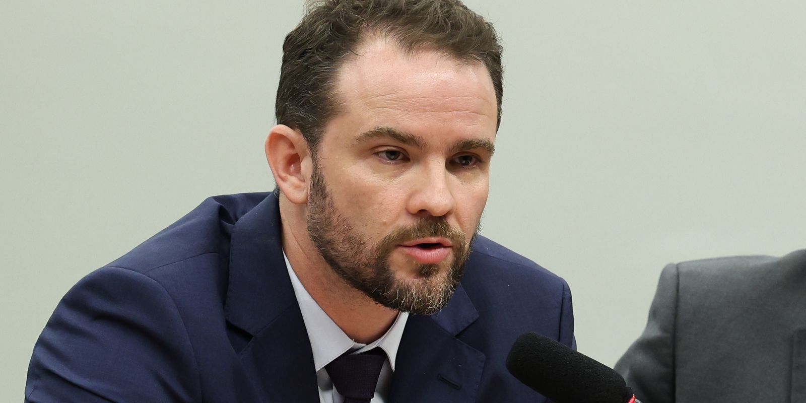 Governo envia MP com alíquotas do Imposto Seletivo e renova subsídio do diesel