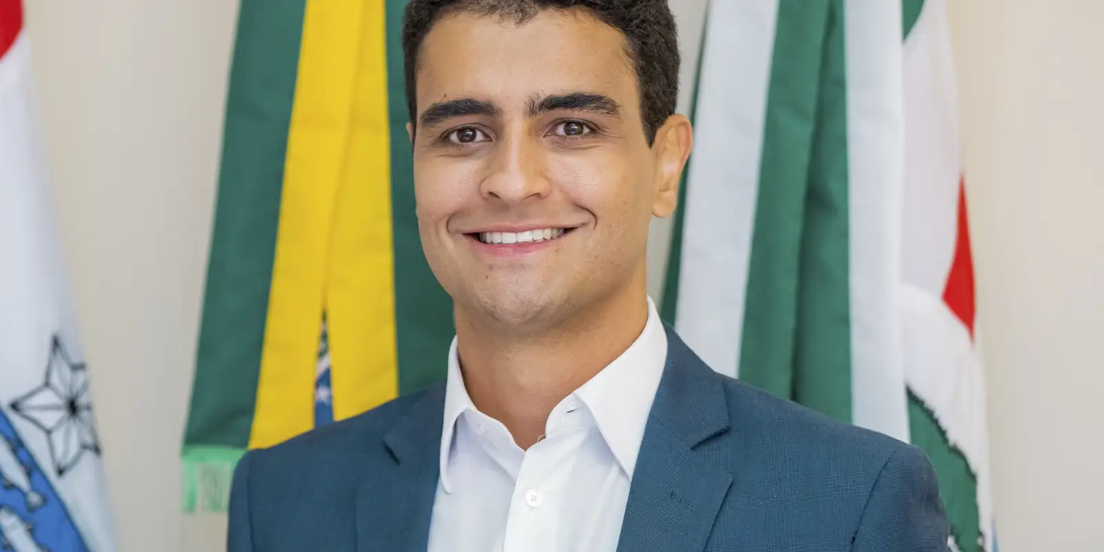 JHC vence Renan Filho e é eleito governador de Alagoas no 1º turno