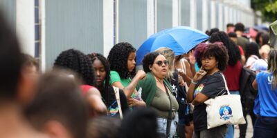 Mulheres e pessoas pardas lideram inscrições do Enem 2026