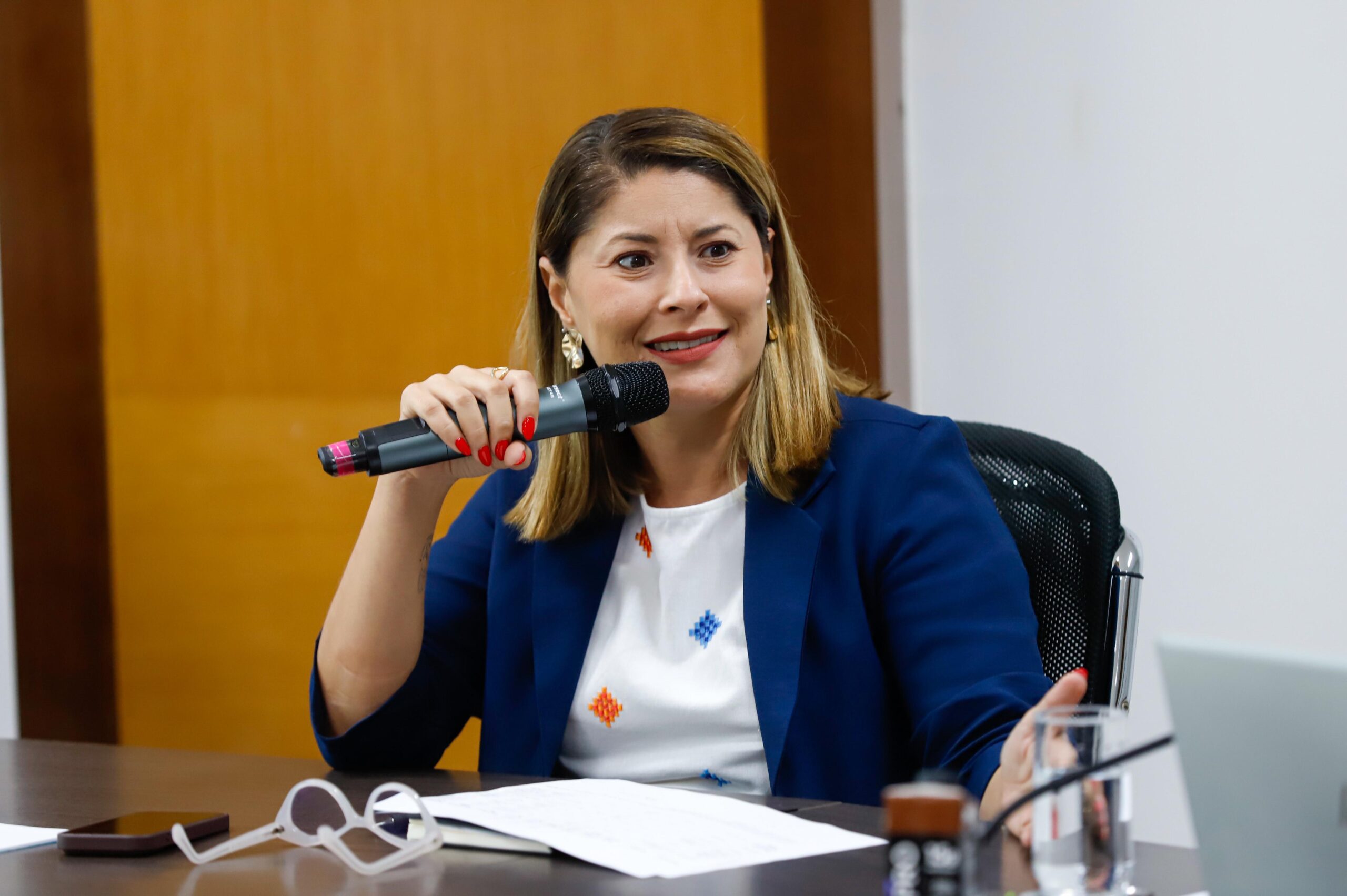 Participante apresenta medidas discutidas para enfrentar a estiagem