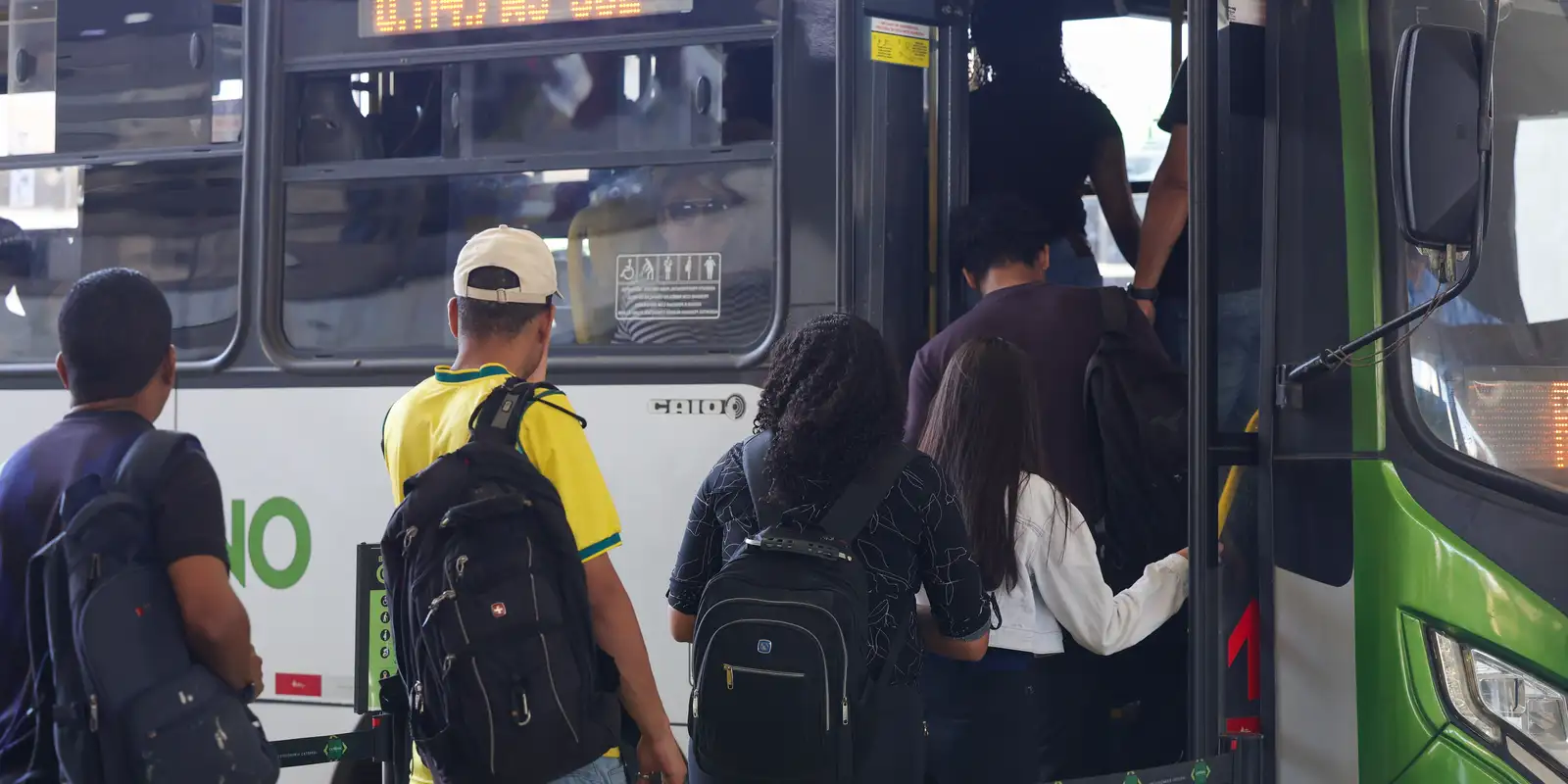 Prefeituras e estados garantem transporte gratuito no 2º turno