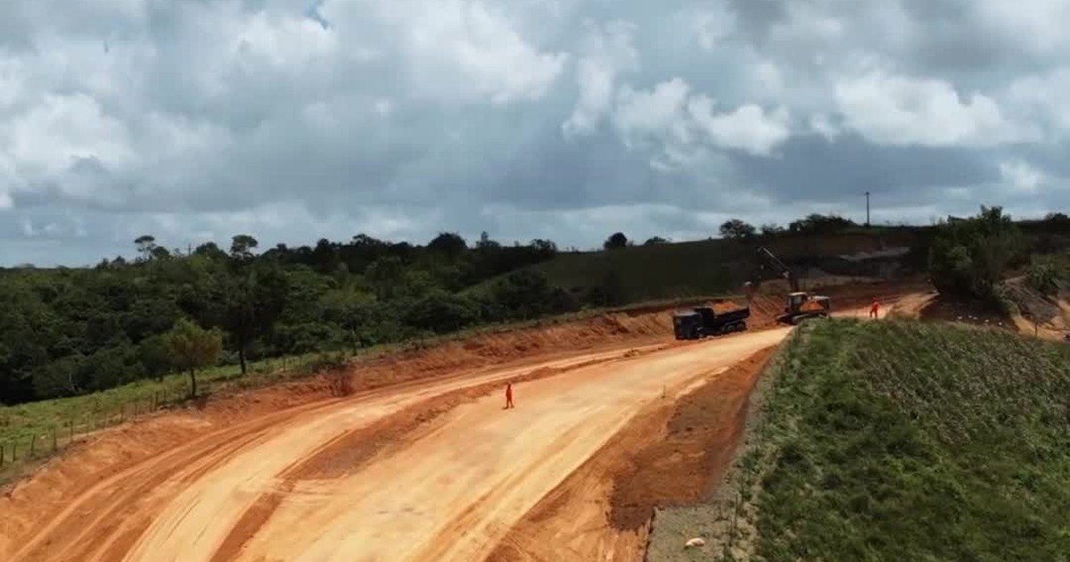 Trecho em obras entre os dois municípios