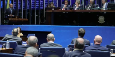 Senado vota PEC que extingue escala 6x1 e reduz jornada para 40h