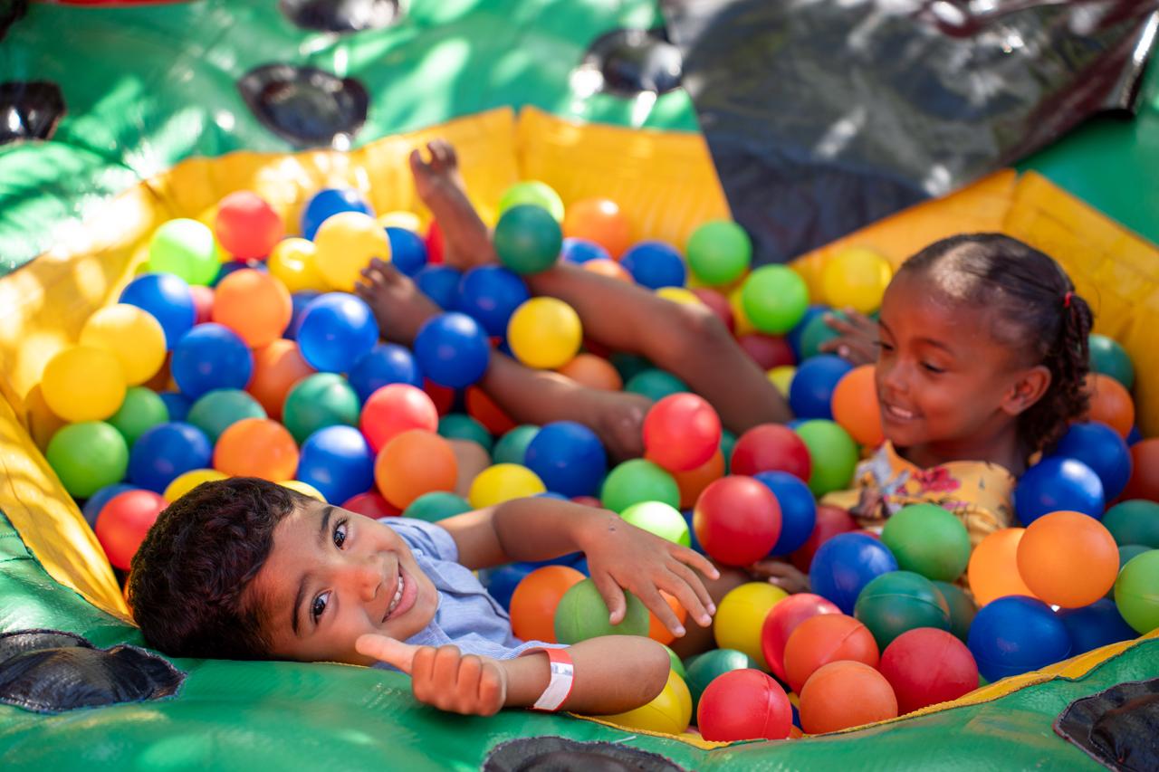 Projeto Feliz Infância leva atividades recreativas aos bairros de Nossa Senhora do Socorro