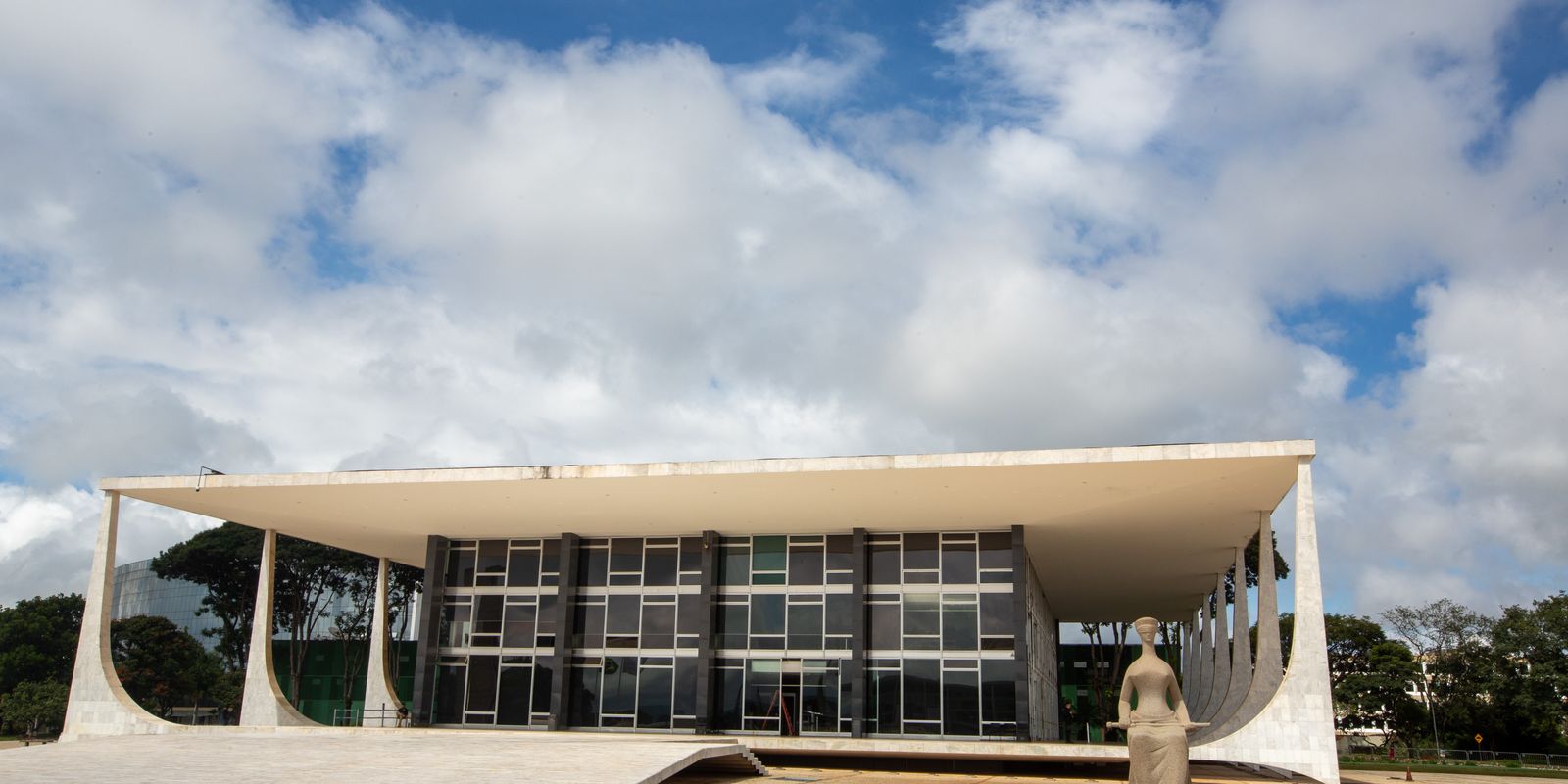 STF exclui créditos presumidos do ICMS da base do PIS/Cofins
