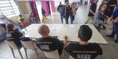 STF prorroga votação até 19h, mas 80% das seções já estavam fechadas