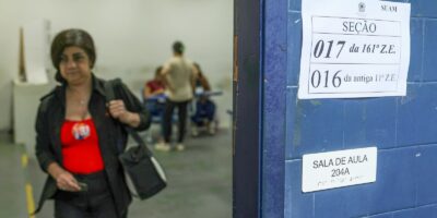 TRE-RJ manda manter seções abertas até 19h após decisão do STF