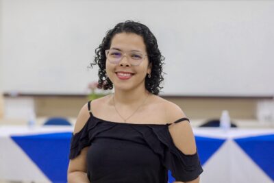 Camile Porto, egressa do curso de Física da UFS e idealizadora do projeto