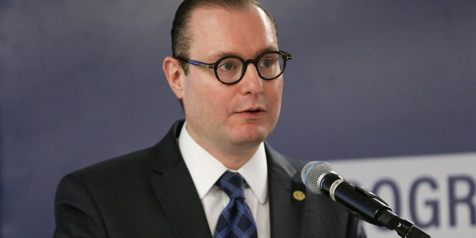 Zanin manda PGR e AGU se manifestarem sobre ação do PSD por 2º turno